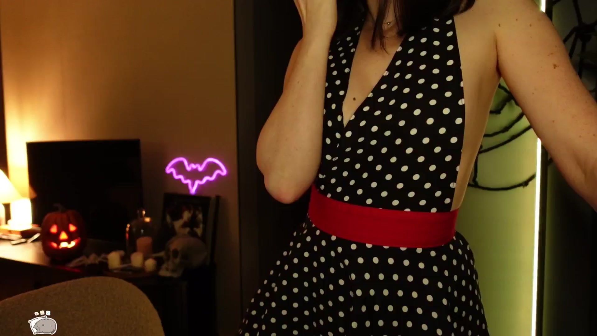 Gallery image thumbnail from Maddie's myfreecams stream on, 10/23/2024, 24:37 image 14 of 20