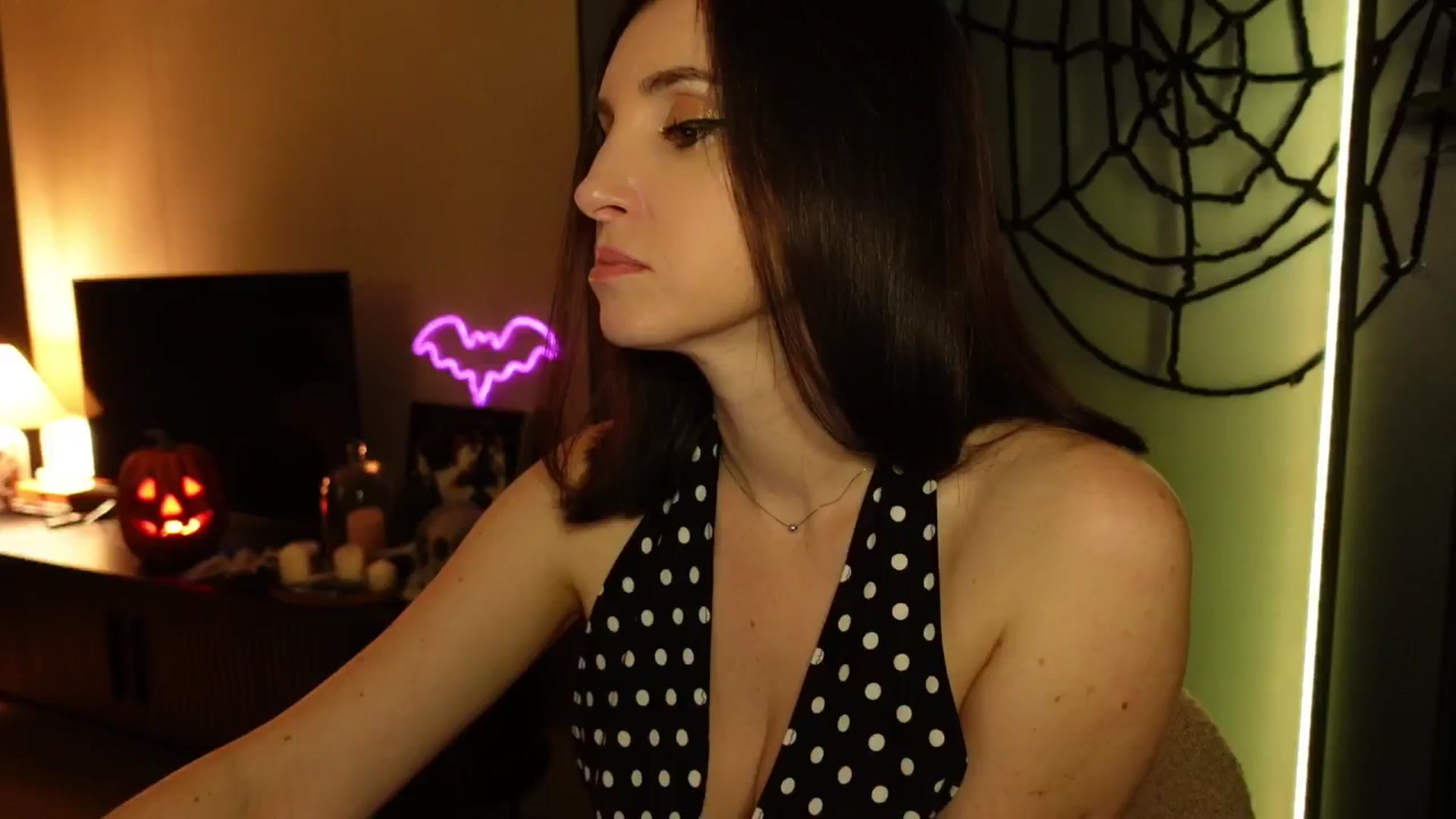Gallery image thumbnail from Maddie's myfreecams stream on, 10/23/2024, 03:31 image 19 of 20