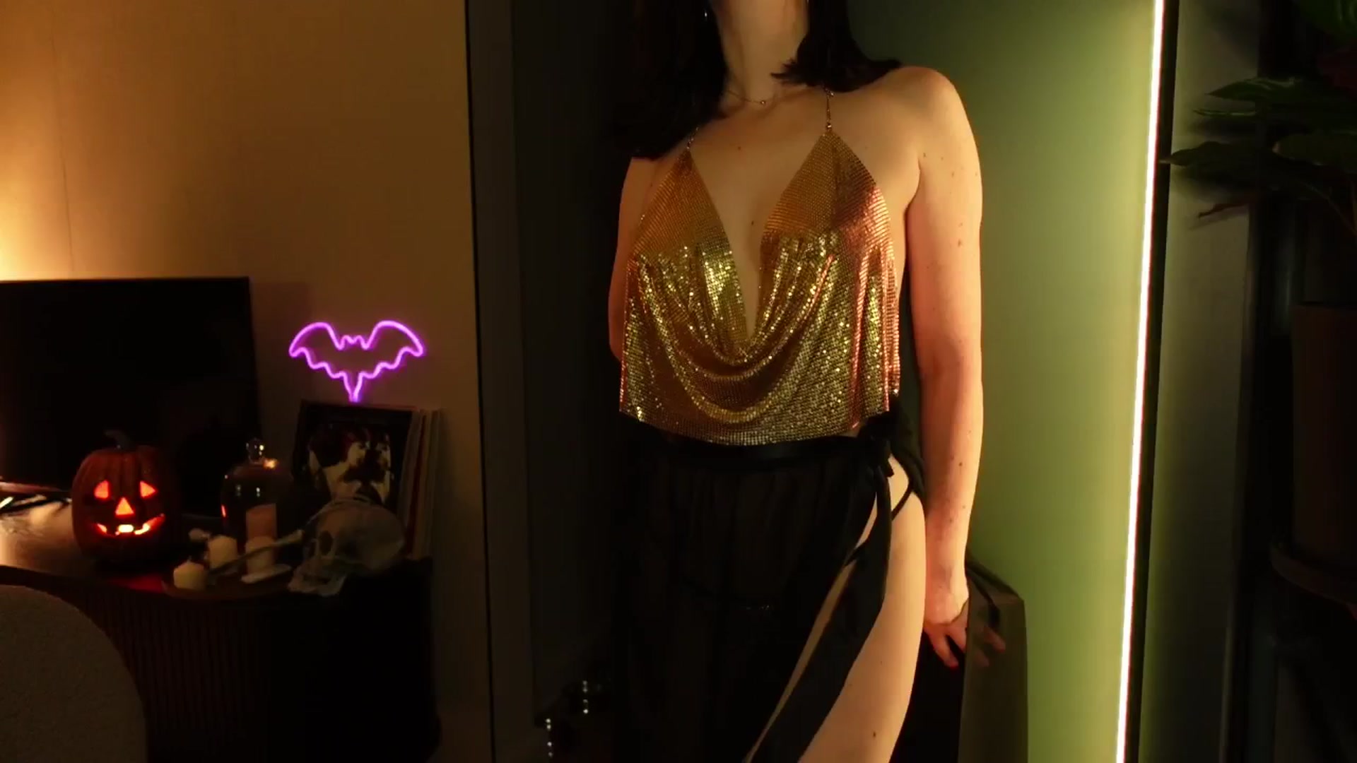 Gallery image thumbnail from Maddie's myfreecams stream on, 10/27/2024, 01:17 image 17 of 20