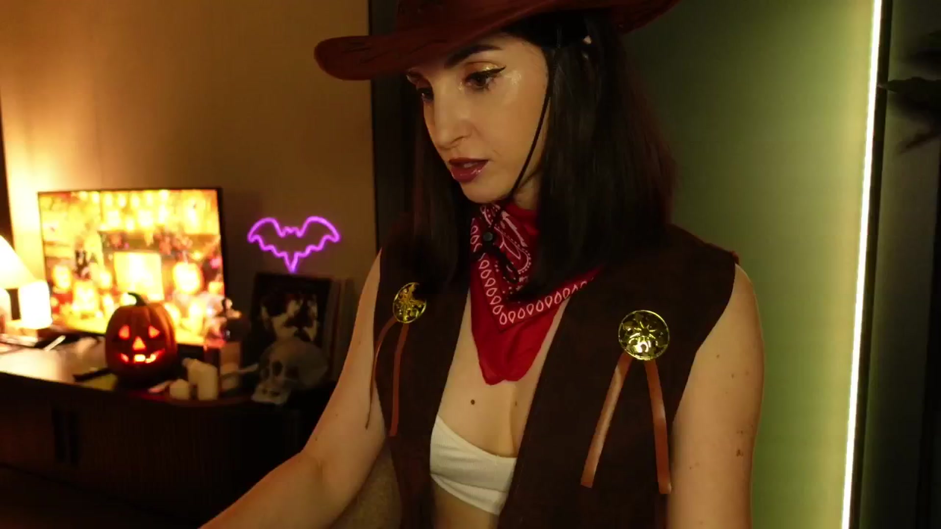 Gallery image thumbnail from Maddie's myfreecams stream on, 10/27/2024, 22:50 image 16 of 20