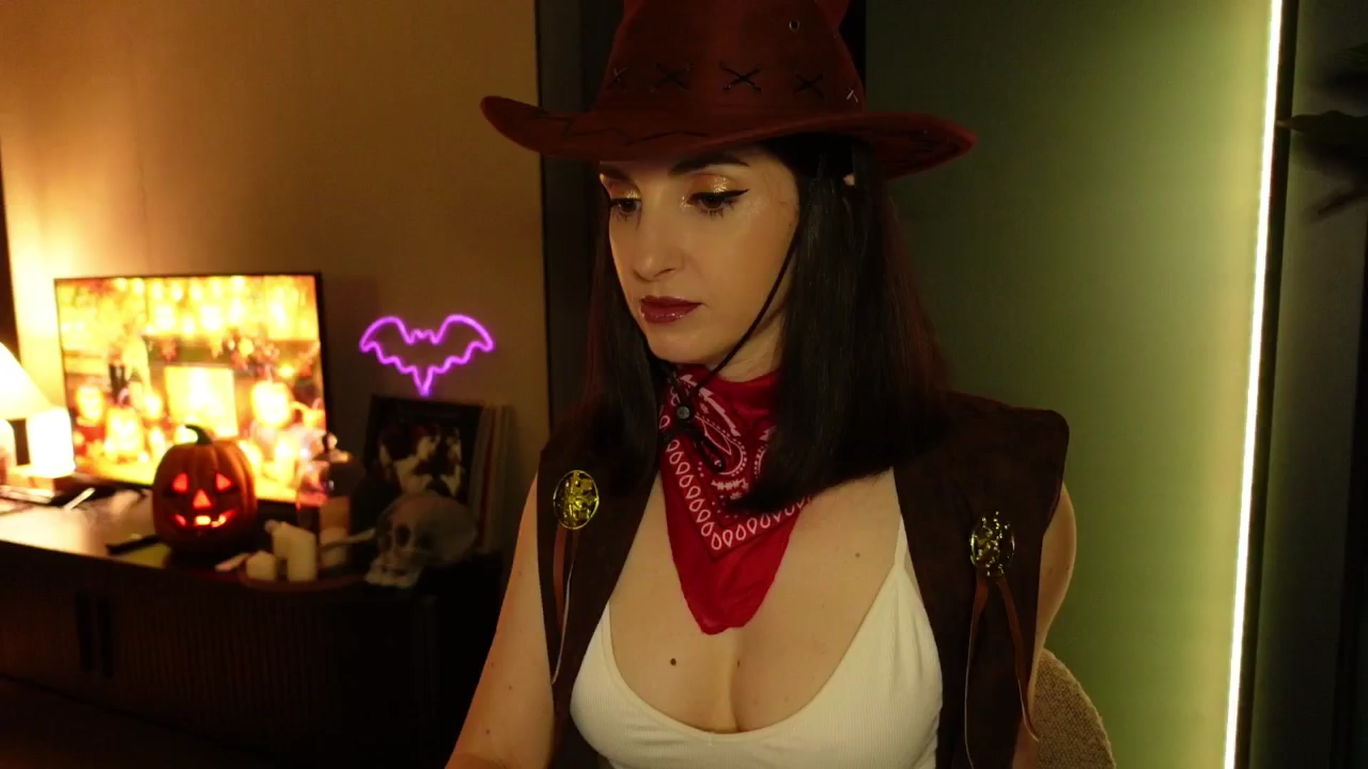 Gallery image thumbnail from Maddie's myfreecams stream on, 10/27/2024, 22:50 image 20 of 20