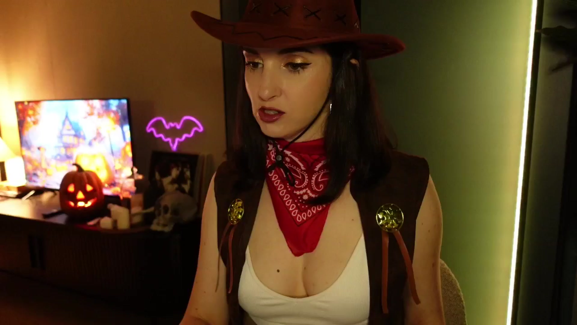 Gallery image thumbnail from Maddie's myfreecams stream on, 10/27/2024, 23:05 image 14 of 20