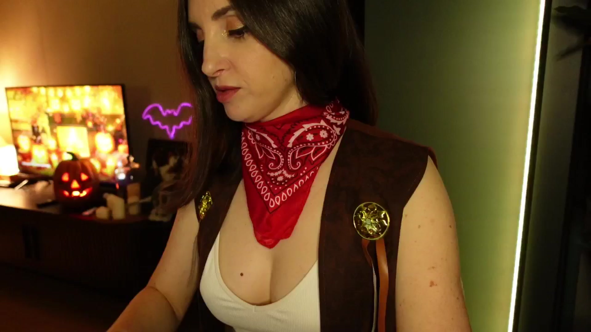 Gallery image thumbnail from Maddie's myfreecams stream on, 10/28/2024, 02:40 image 9 of 20