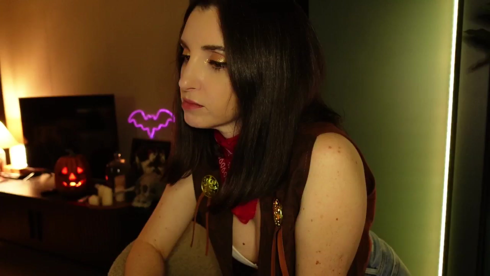 Gallery image thumbnail from Maddie's myfreecams stream on, 10/28/2024, 03:35 image 18 of 20