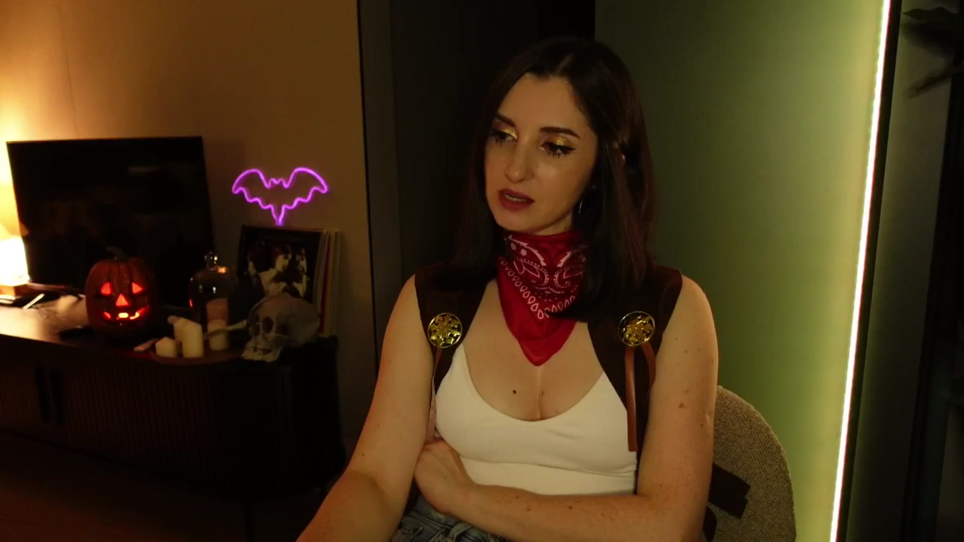 Gallery image thumbnail from Maddie's myfreecams stream on, 10/28/2024, 03:35 image 10 of 20