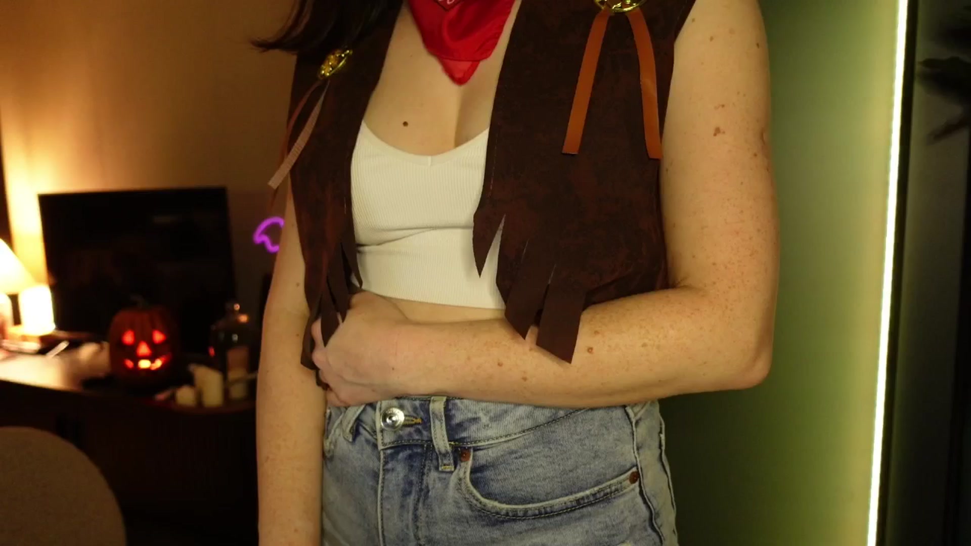 Gallery image thumbnail from Maddie's myfreecams stream on, 10/28/2024, 03:35 image 17 of 20