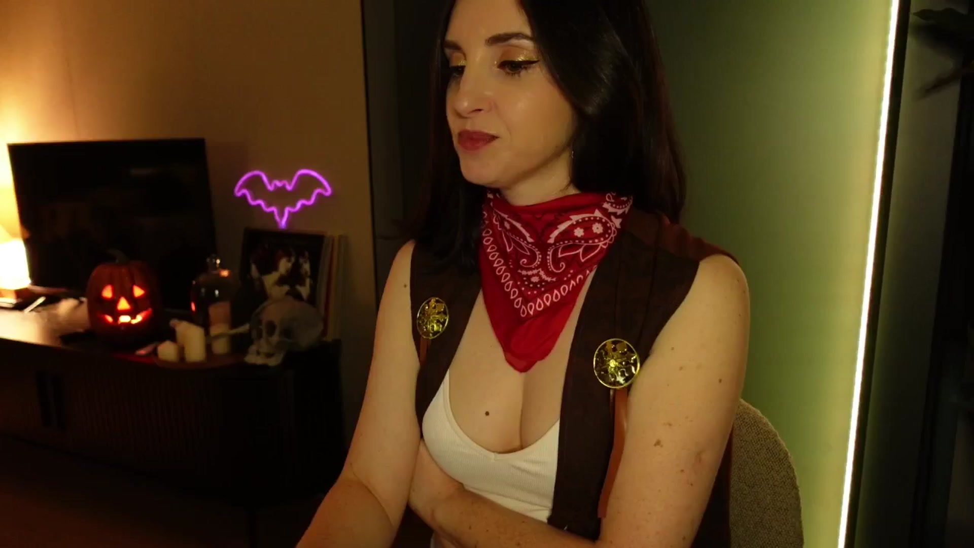 Gallery image thumbnail from Maddie's myfreecams stream on, 10/28/2024, 03:35 image 4 of 20