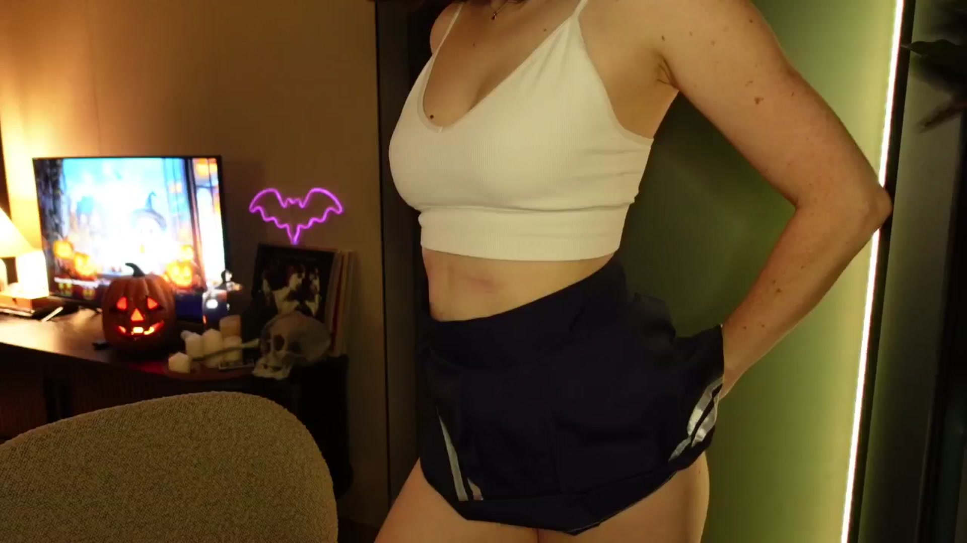 Gallery image thumbnail from Maddie's myfreecams stream on, 10/29/2024, 01:08 image 9 of 20