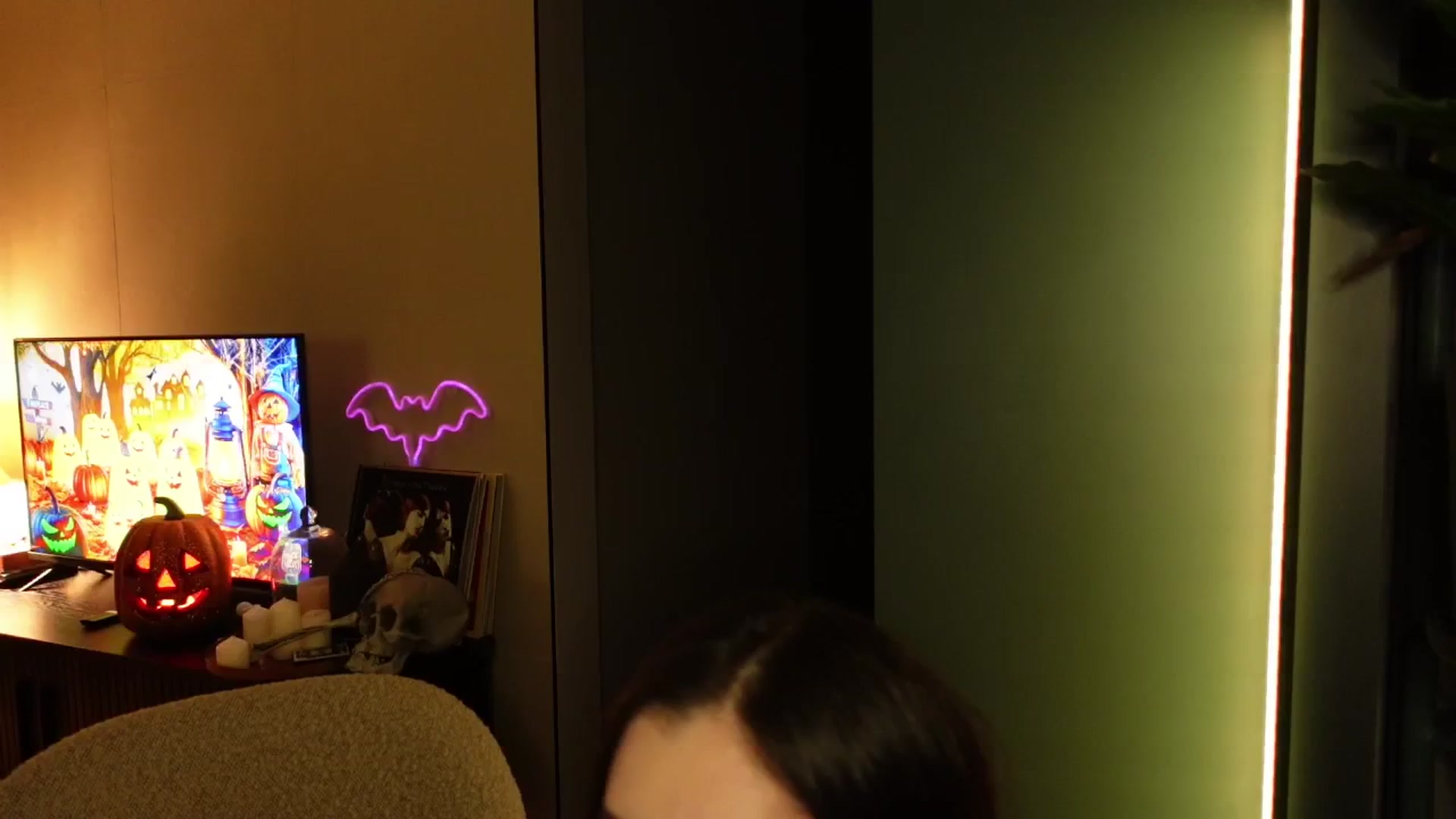 Gallery image thumbnail from Maddie's myfreecams stream on, 10/29/2024, 02:38 image 10 of 20