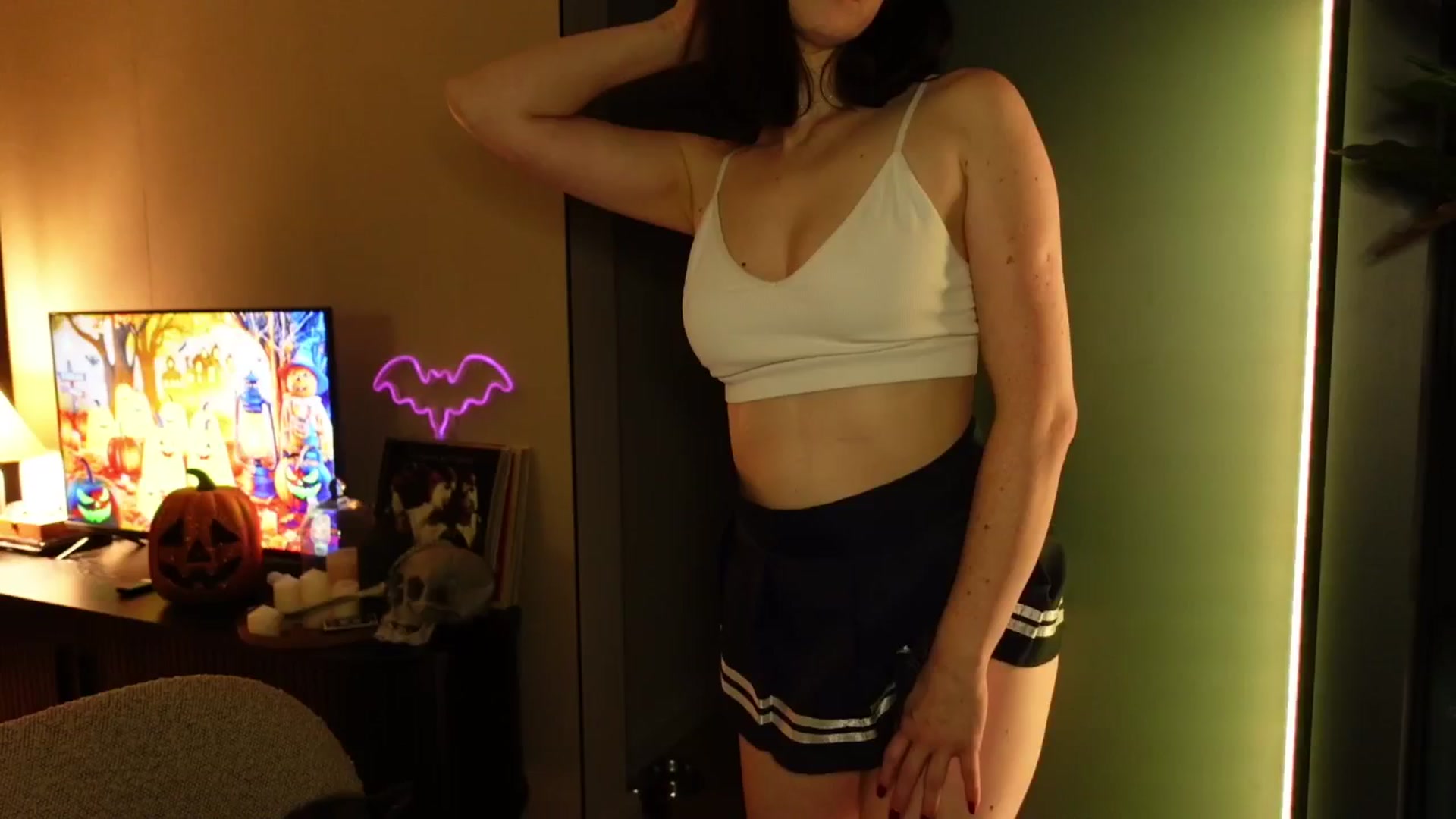 Gallery image thumbnail from Maddie's myfreecams stream on, 10/29/2024, 04:11 image 9 of 20