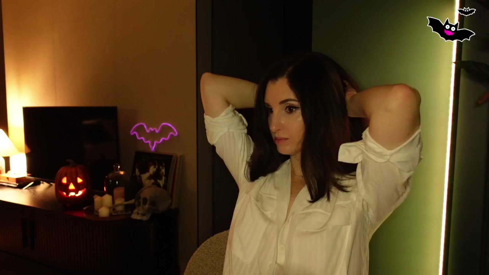 Gallery image thumbnail from Maddie's myfreecams stream on, 10/30/2024, 02:12 image 19 of 20