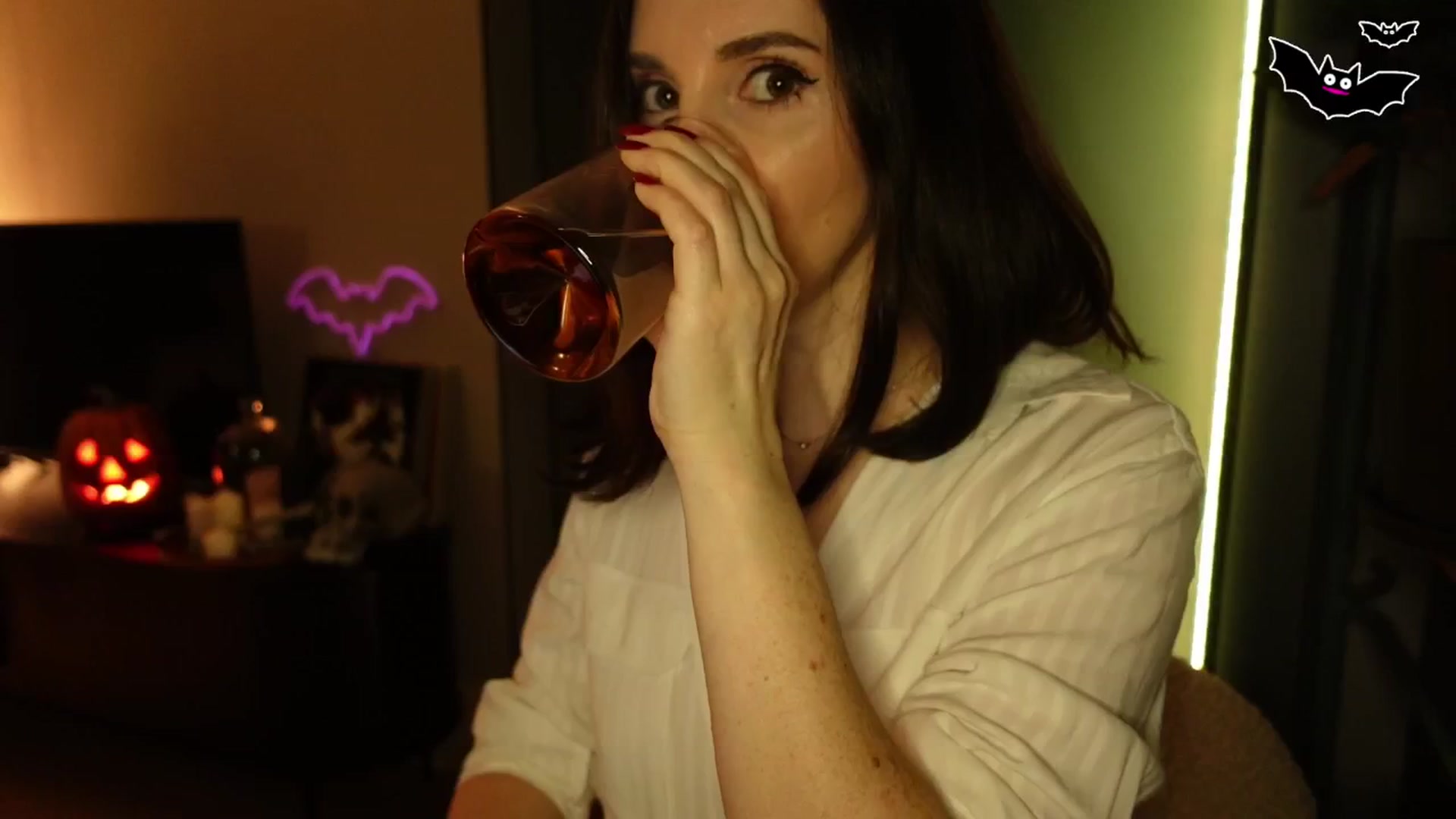 Gallery image thumbnail from Maddie's myfreecams stream on, 10/30/2024, 04:06 image 12 of 20