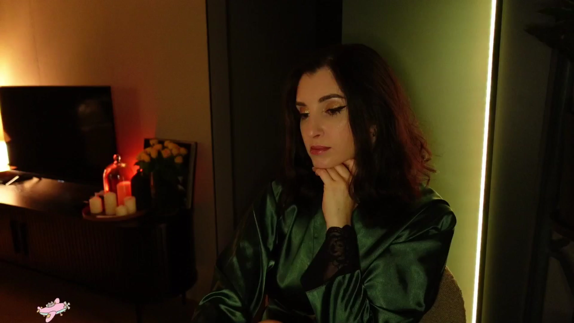 Gallery image thumbnail from Maddie's myfreecams stream on, 11/05/2024, 02:53 image 9 of 20