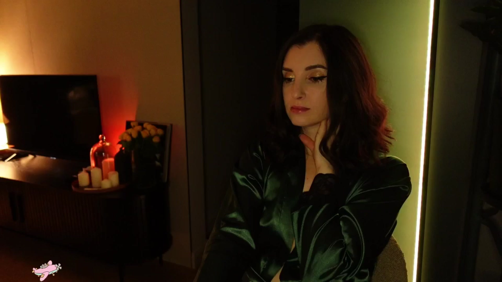 Gallery image thumbnail from Maddie's myfreecams stream on, 11/05/2024, 02:53 image 7 of 20