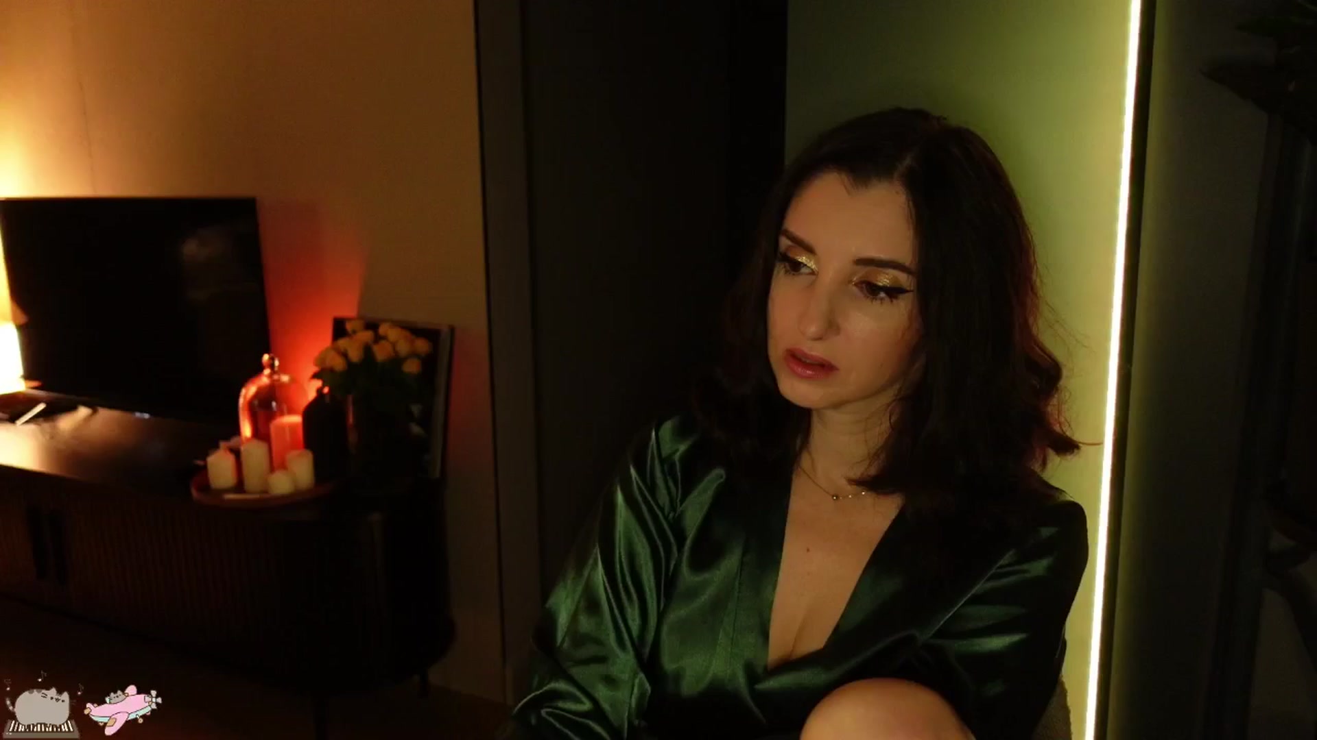 Gallery image thumbnail from Maddie's myfreecams stream on, 11/05/2024, 02:53 image 14 of 20