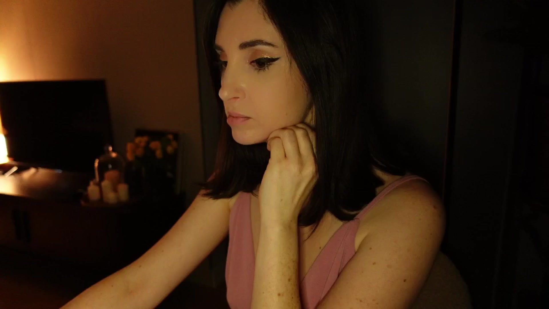 Gallery image thumbnail from Maddie's myfreecams stream on, 11/08/2024, 06:03 image 20 of 20