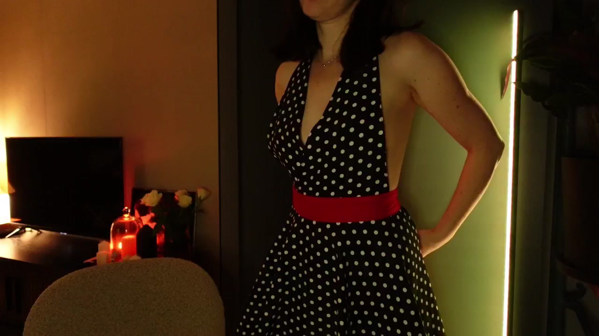 Gallery image thumbnail from Maddie's myfreecams stream on, 11/12/2024, 03:26 image 14 of 20