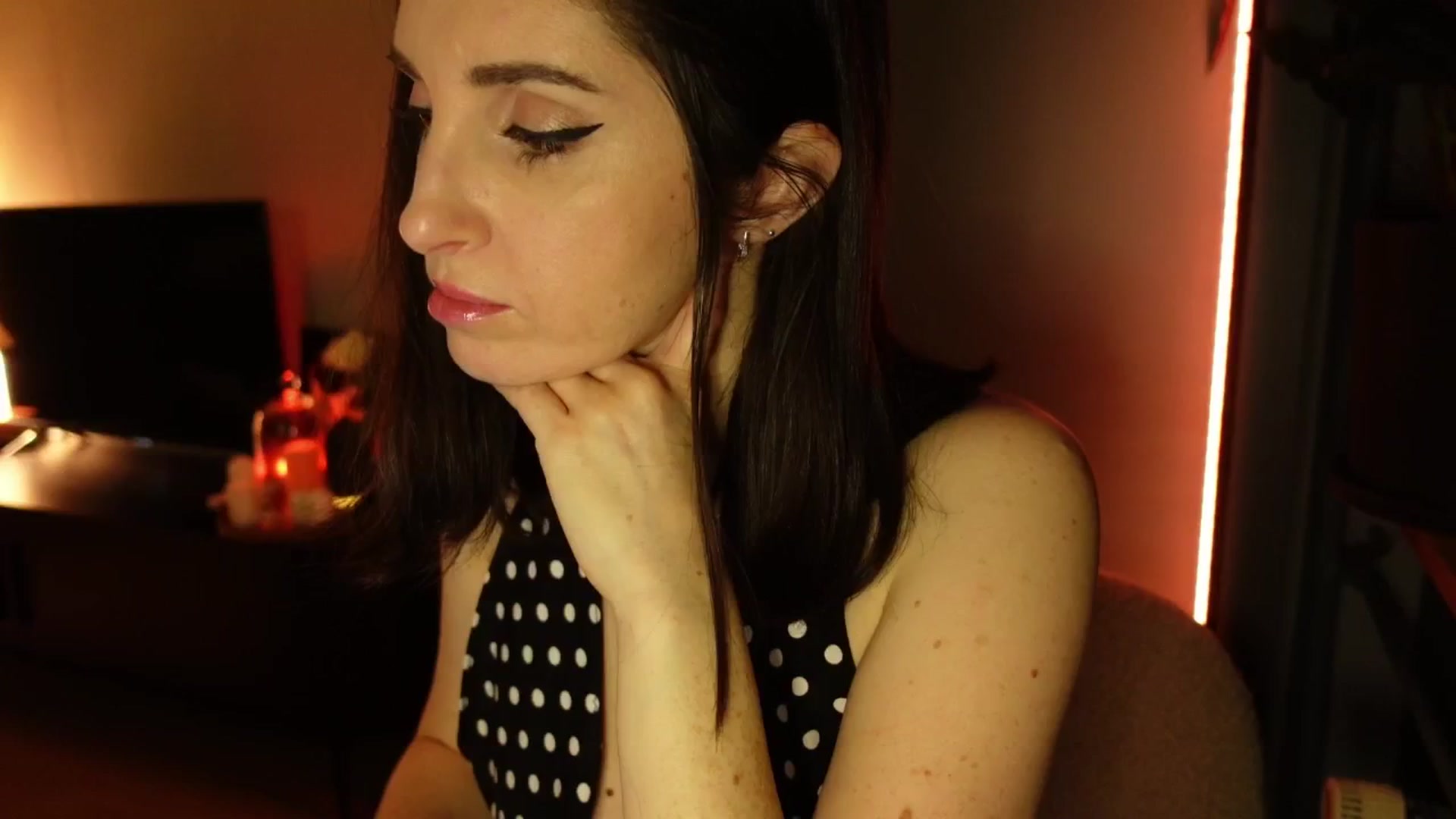 Gallery image thumbnail from Maddie's myfreecams stream on, 11/12/2024, 04:56 image 11 of 20