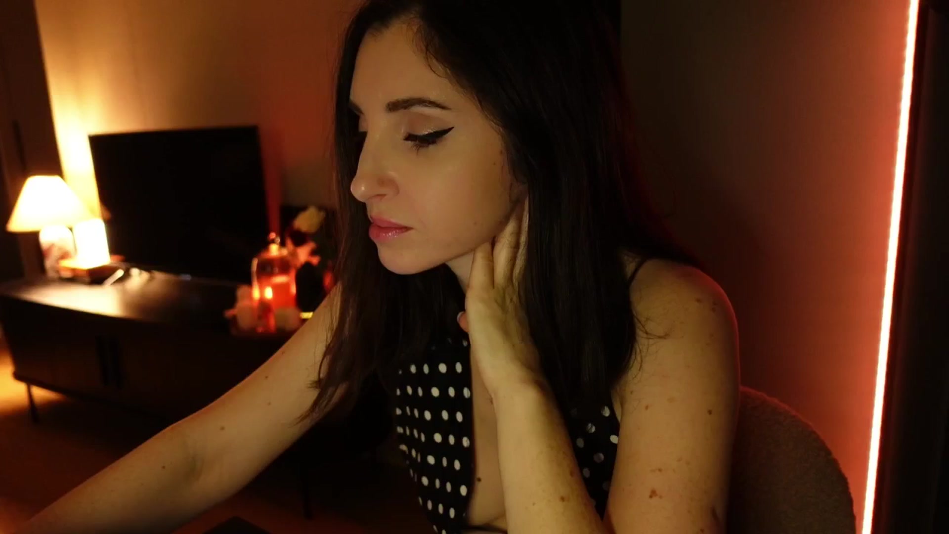 Gallery image thumbnail from Maddie's myfreecams stream on, 11/12/2024, 05:51 image 11 of 20