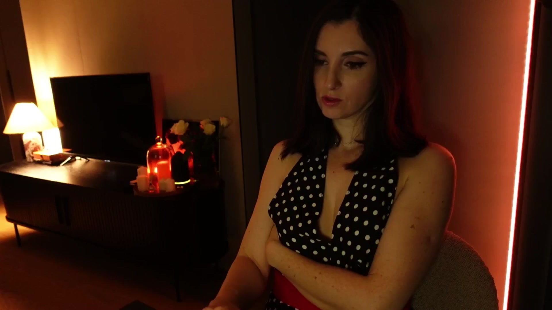Gallery image thumbnail from Maddie's myfreecams stream on, 11/12/2024, 05:51 image 15 of 20