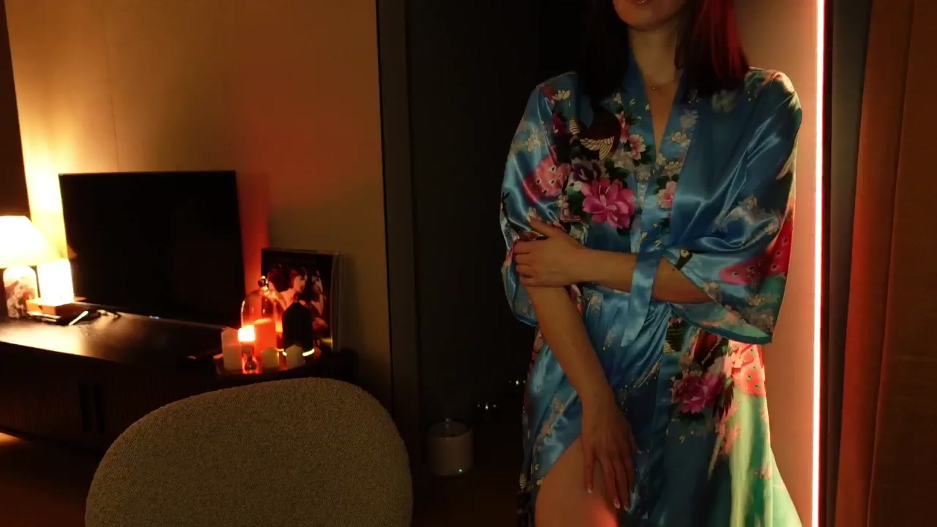 Gallery image thumbnail from Maddie's myfreecams stream on, 11/19/2024, 01:50 image 9 of 20