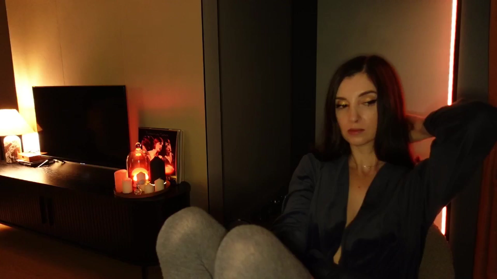 Gallery image thumbnail from Maddie's myfreecams stream on, 11/22/2024, 02:09 image 16 of 20