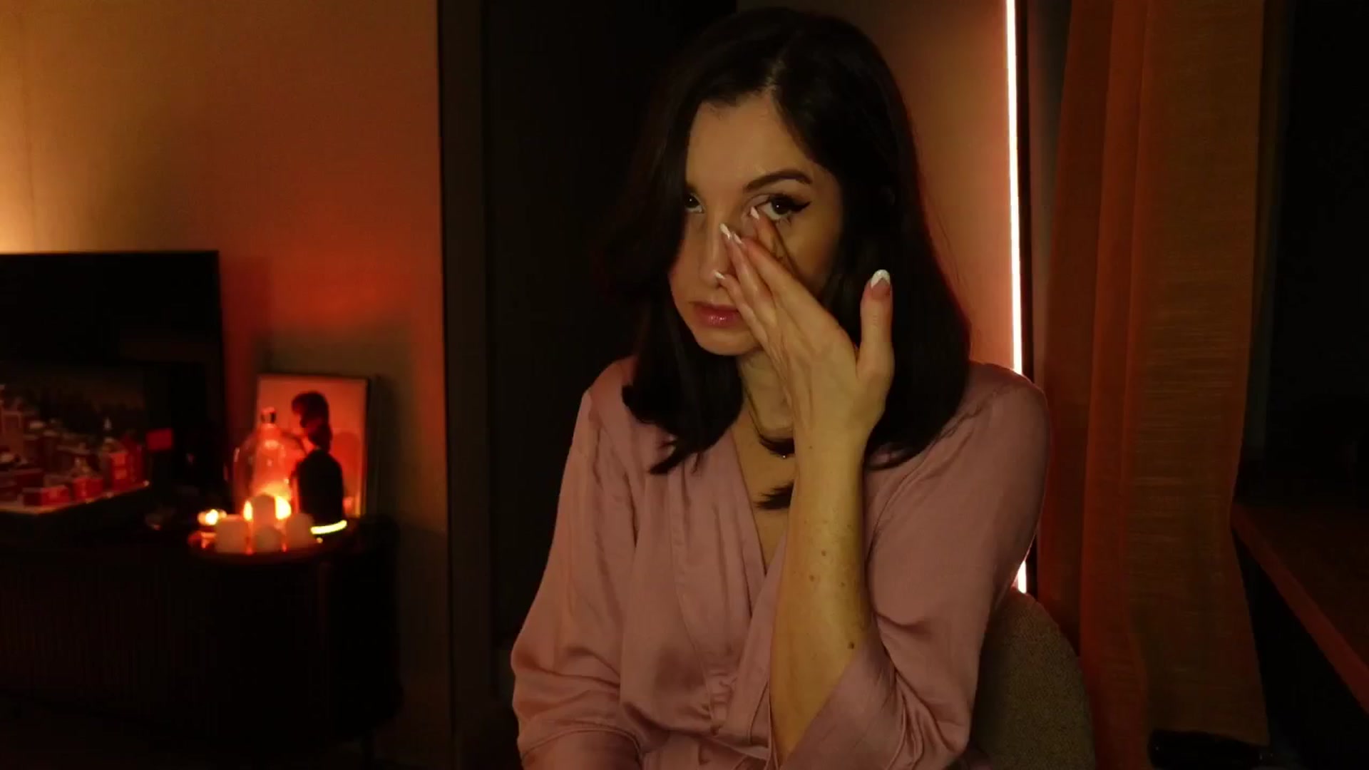 Gallery image thumbnail from Maddie's myfreecams stream on, 12/02/2024, 02:27 image 9 of 20