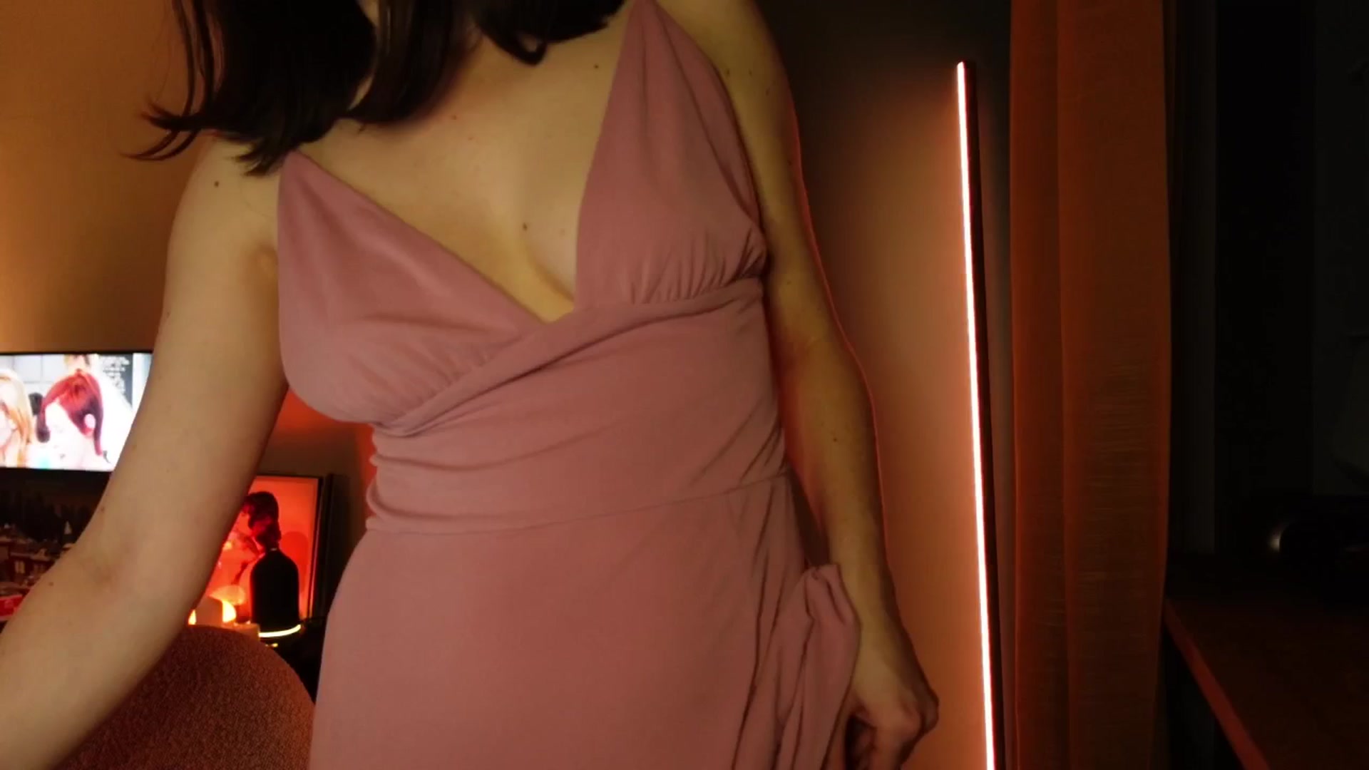 Gallery image thumbnail from Maddie's myfreecams stream on, 12/05/2024, 04:01 image 8 of 20