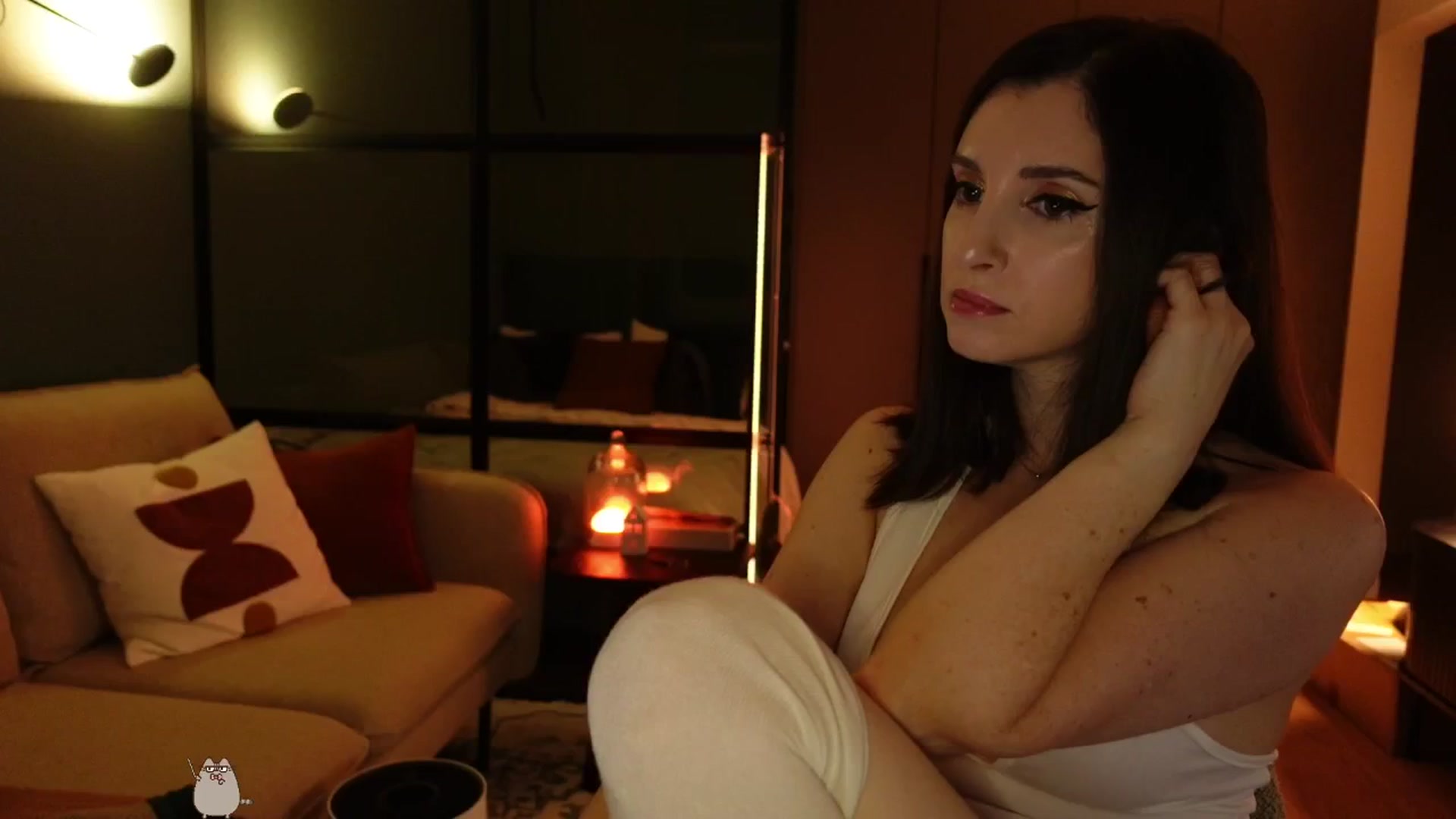 Gallery image thumbnail from Maddie's myfreecams stream on, 12/07/2024, 24:31 image 17 of 20
