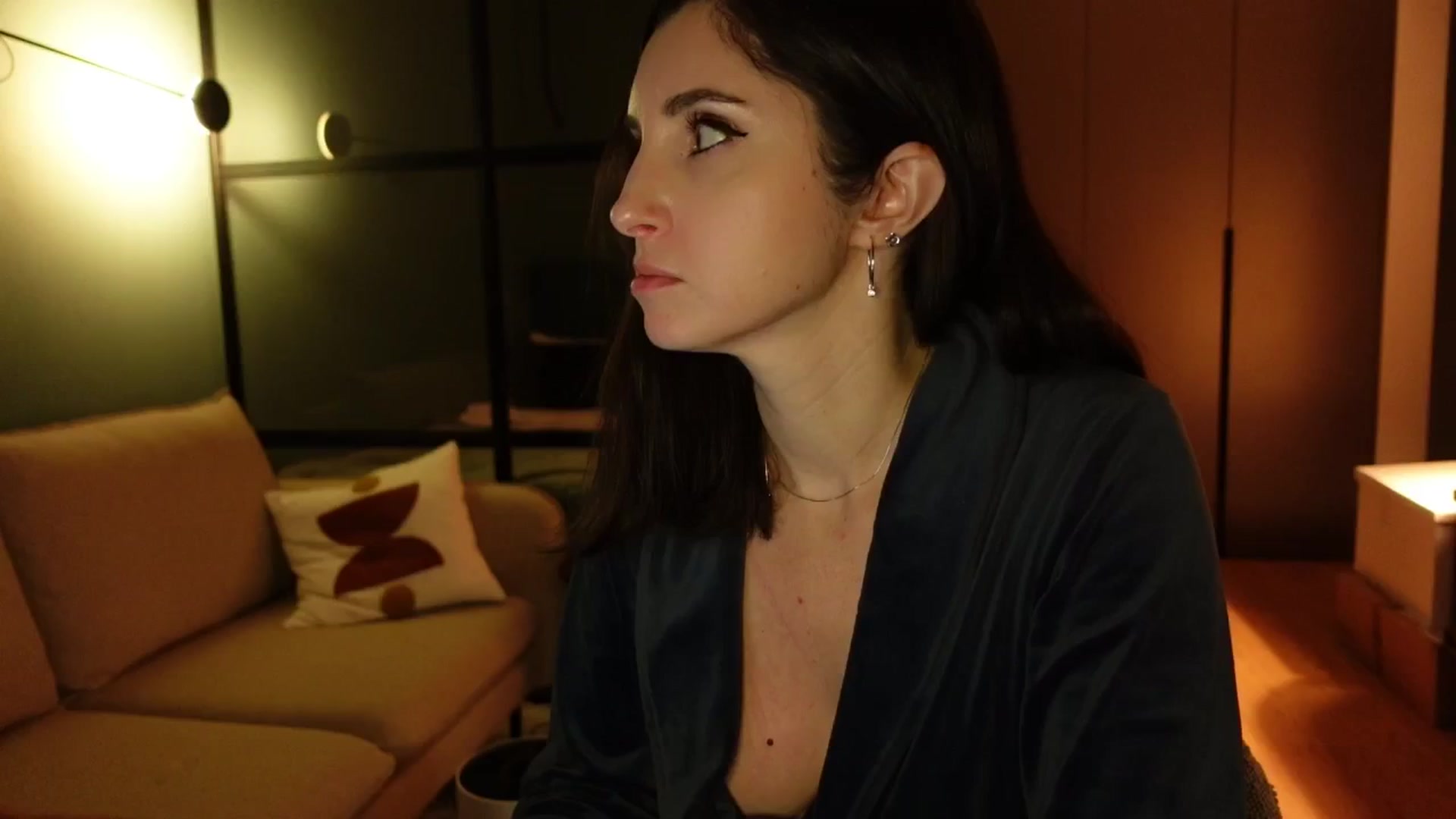 Gallery image thumbnail from Maddie's myfreecams stream on, 12/09/2024, 03:58 image 3 of 20