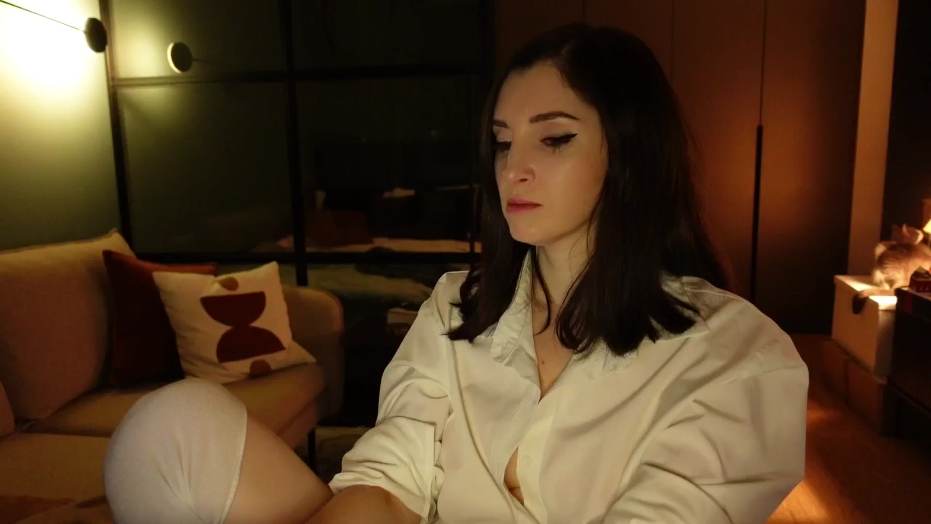 Gallery image thumbnail from Maddie's myfreecams stream on, 12/10/2024, 01:47 image 18 of 20