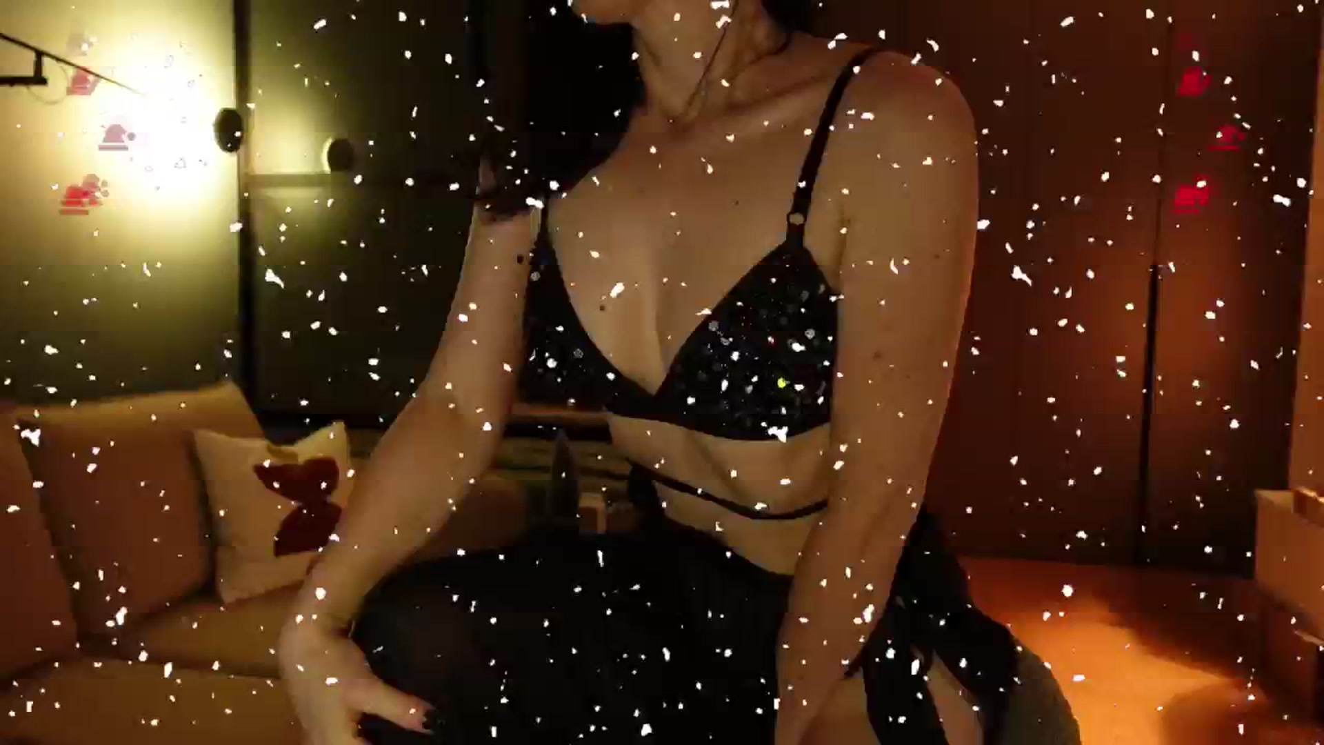 Gallery image thumbnail from Maddie's myfreecams stream on, 12/12/2024, 03:19 image 3 of 20