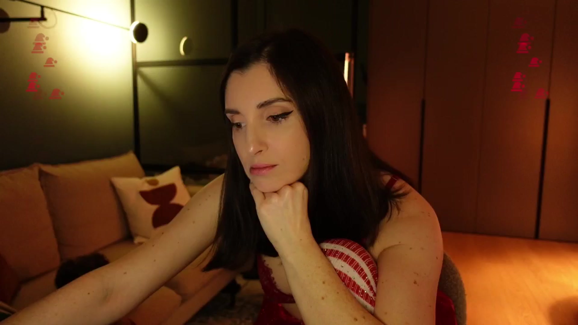 Gallery image thumbnail from Maddie's myfreecams stream on, 12/30/2024, 24:04 image 16 of 20