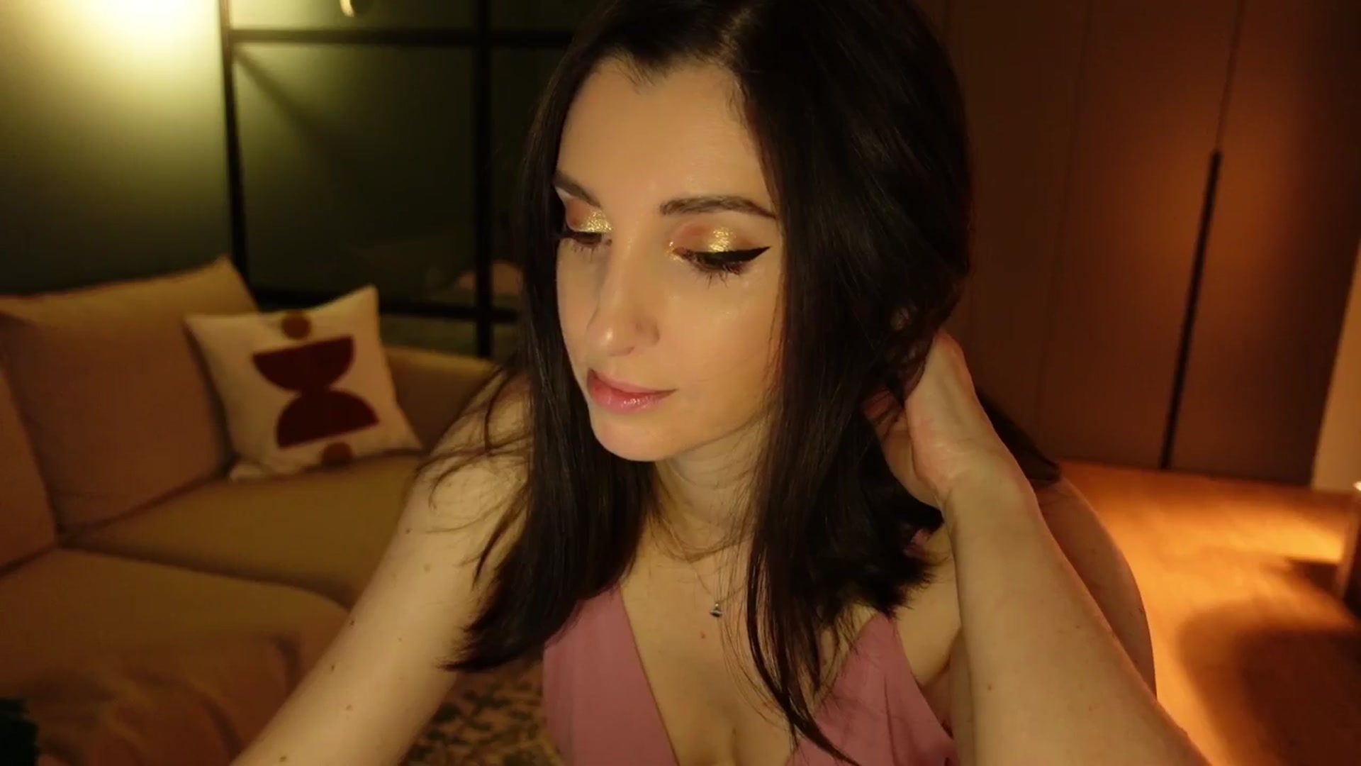 Gallery image thumbnail from Maddie's myfreecams stream on, 12/30/2024, 23:34 image 20 of 20