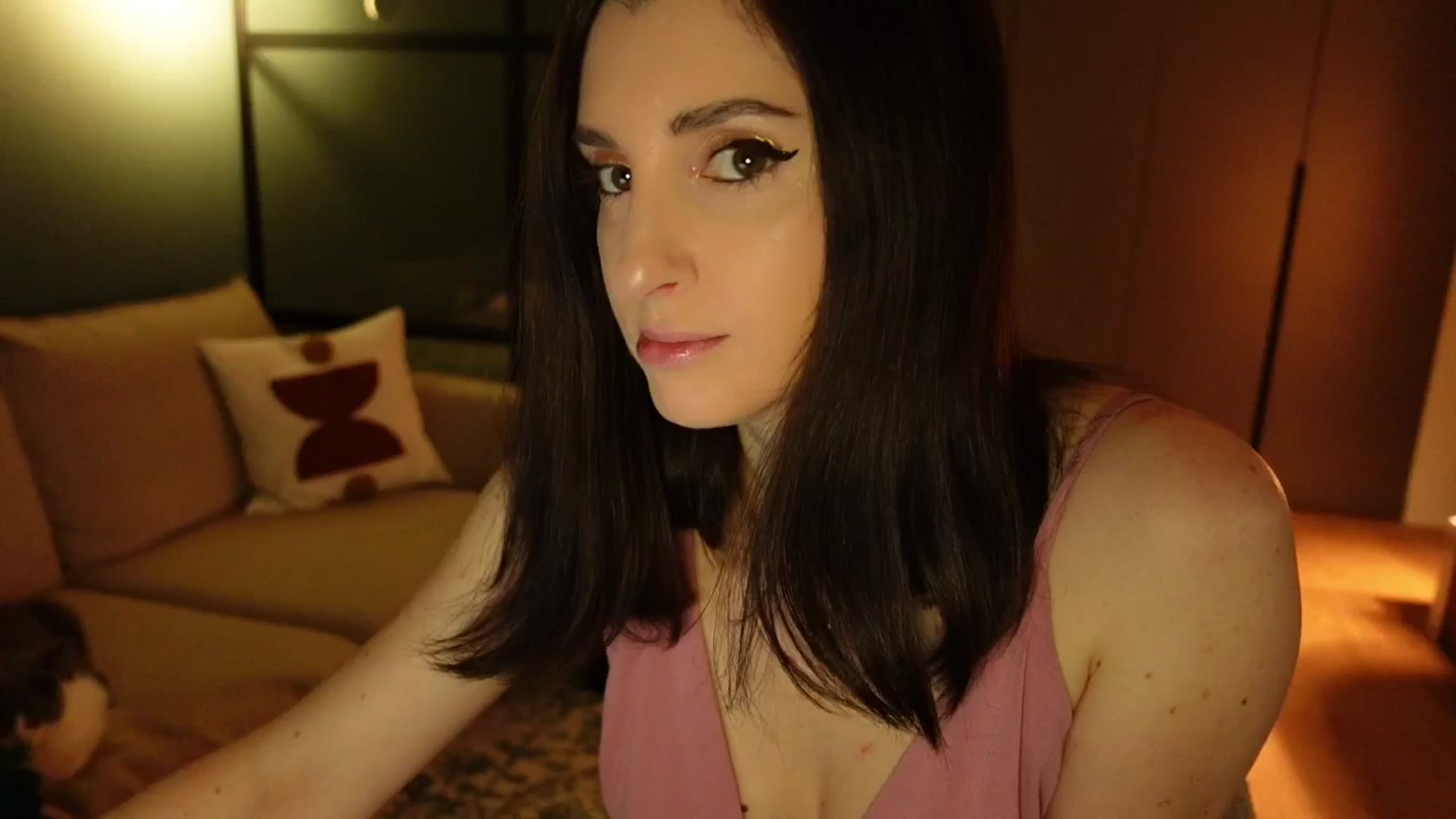 Gallery image thumbnail from Maddie's myfreecams stream on, 12/30/2024, 23:34 image 10 of 20