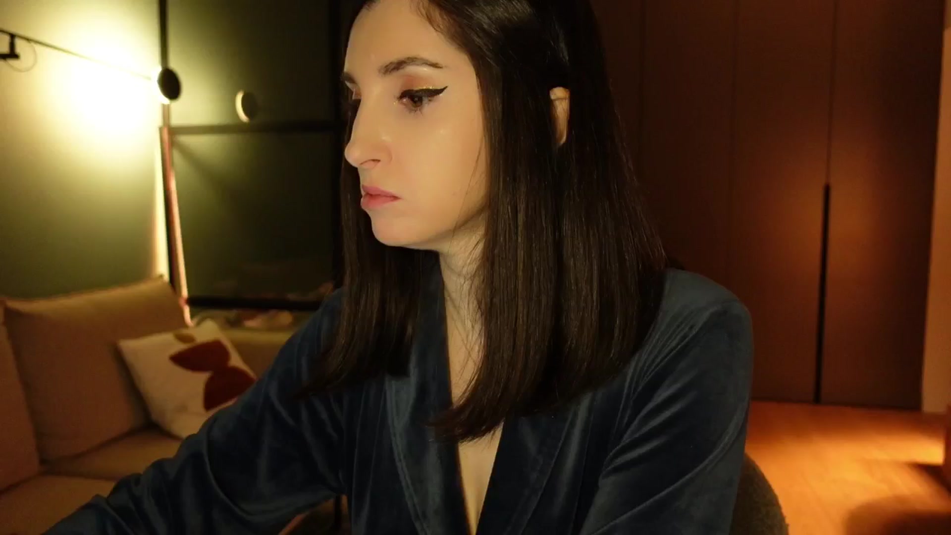 Gallery image thumbnail from Maddie's myfreecams stream on, 01/03/2025, 23:35 image 8 of 20