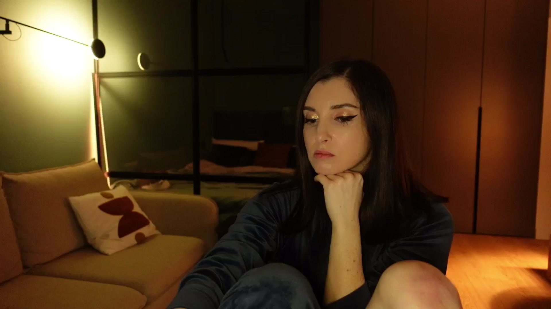 Gallery image thumbnail from Maddie's myfreecams stream on, 01/03/2025, 23:35 image 10 of 20