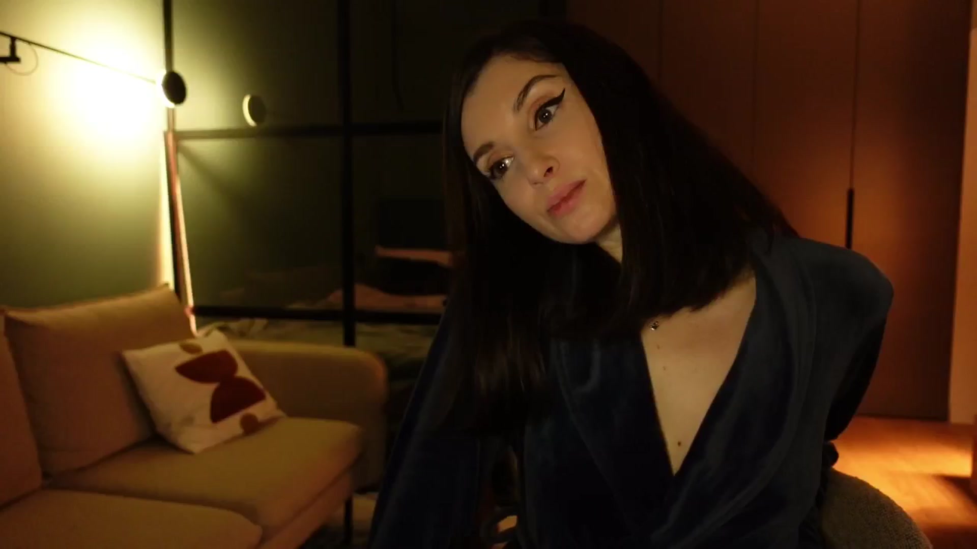 Gallery image thumbnail from Maddie's myfreecams stream on, 01/04/2025, 01:56 image 4 of 20