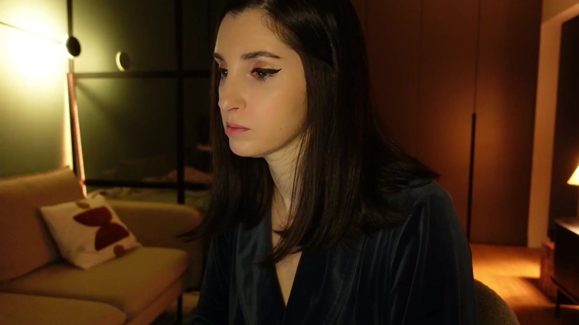 Gallery image thumbnail from Maddie's myfreecams stream on, 01/04/2025, 01:56 image 14 of 20