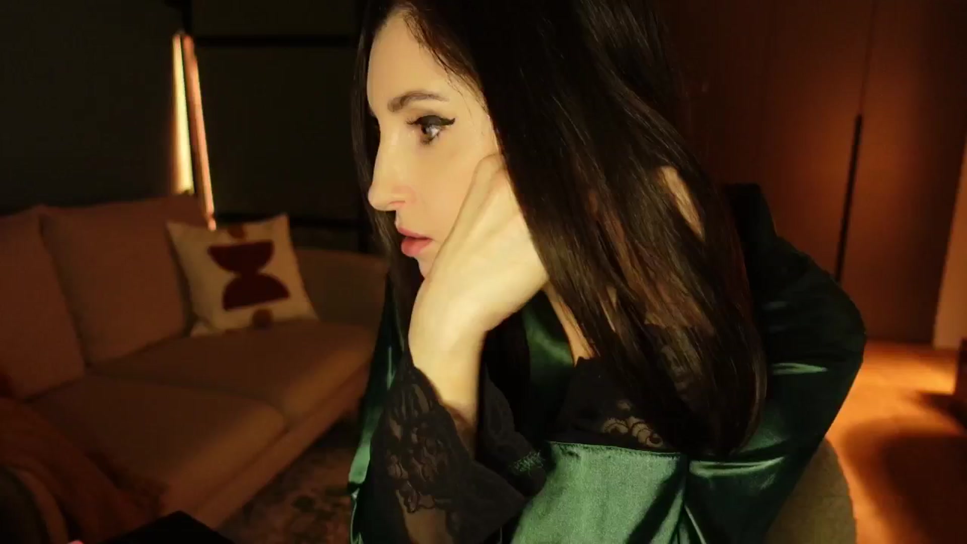 Gallery image thumbnail from Maddie's myfreecams stream on, 01/07/2025, 22:00 image 18 of 20