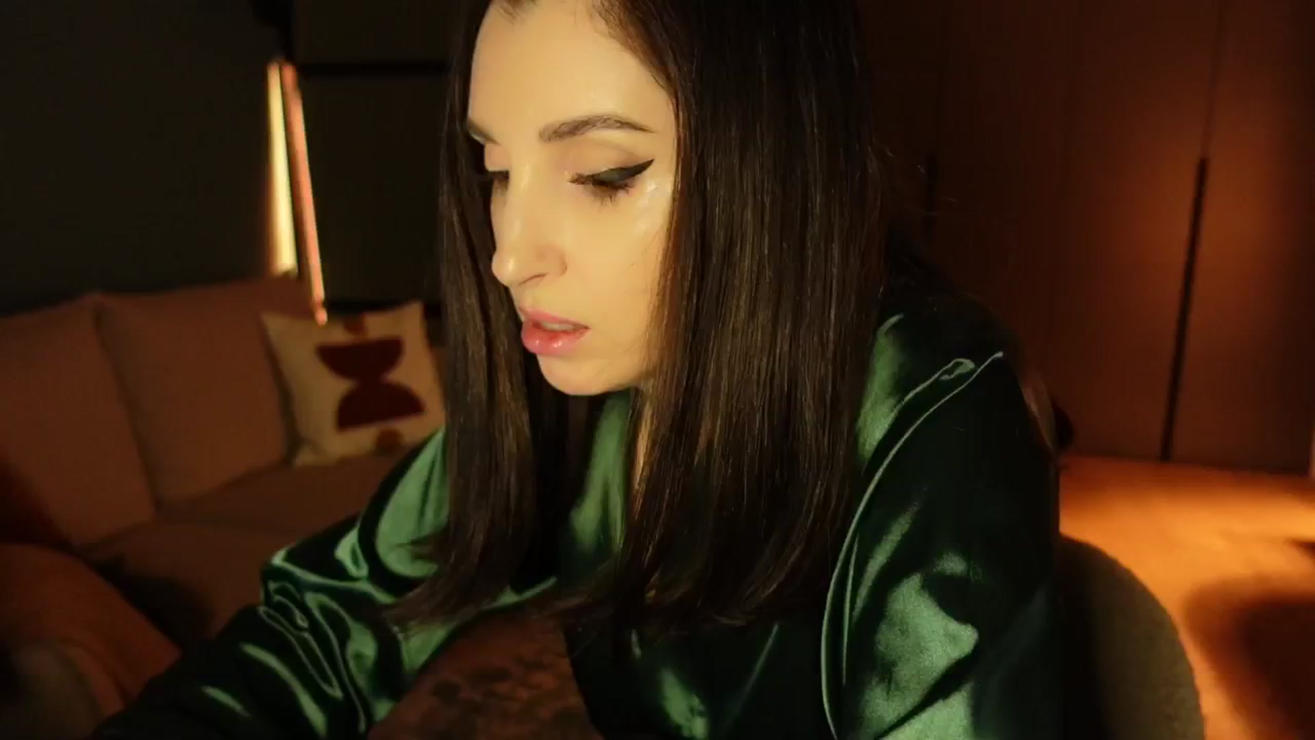 Gallery image thumbnail from Maddie's myfreecams stream on, 01/07/2025, 22:00 image 3 of 20
