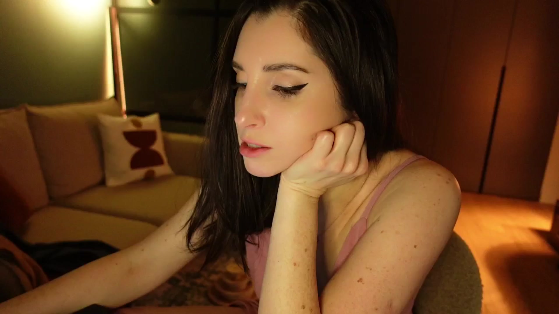 Gallery image thumbnail from Maddie's myfreecams stream on, 01/09/2025, 01:31 image 20 of 20