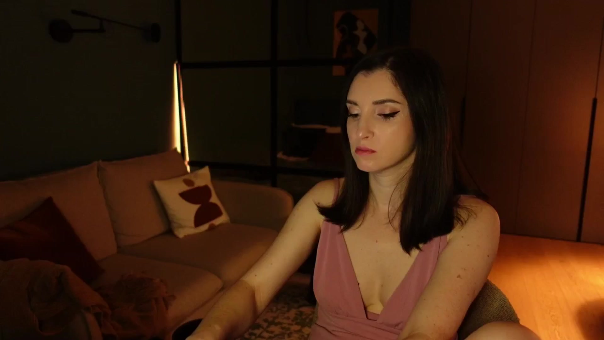 Gallery image thumbnail from Maddie's myfreecams stream on, 01/13/2025, 17:31 image 18 of 20