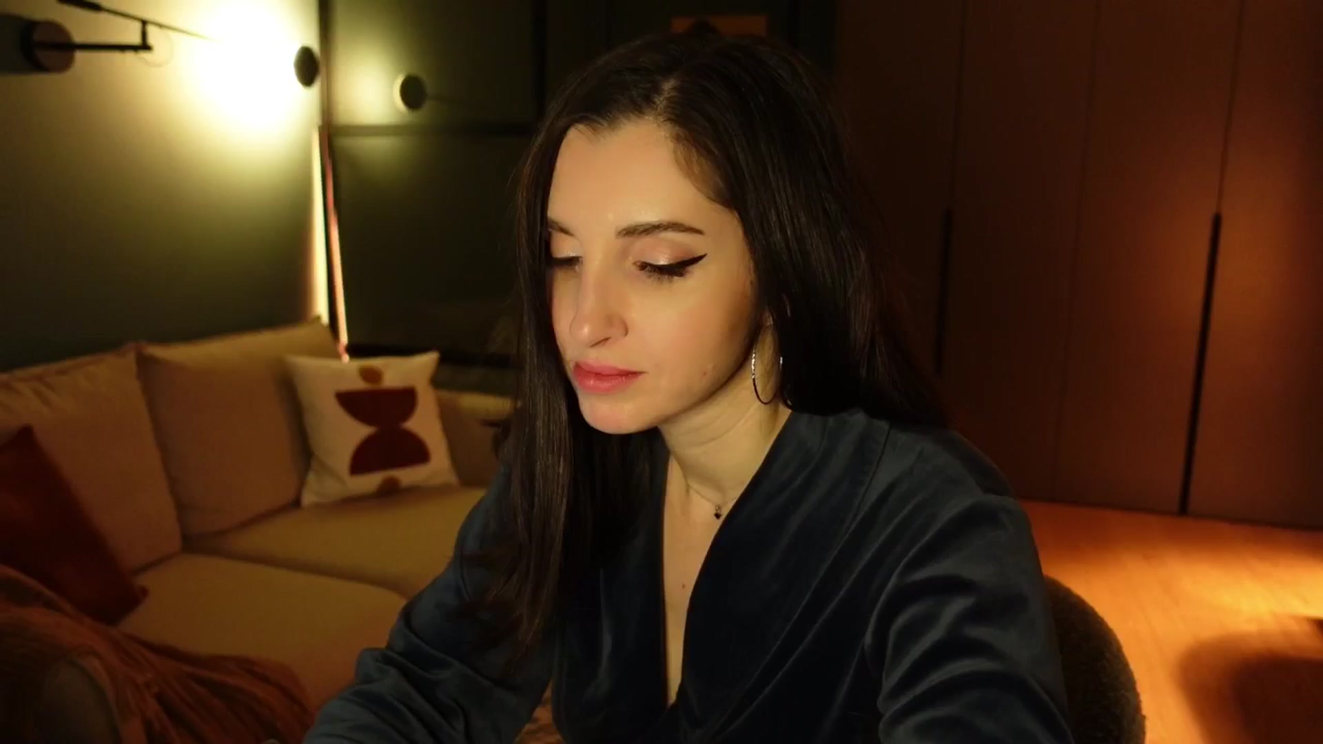 Gallery image thumbnail from Maddie's myfreecams stream on, 01/15/2025, 24:44 image 15 of 20