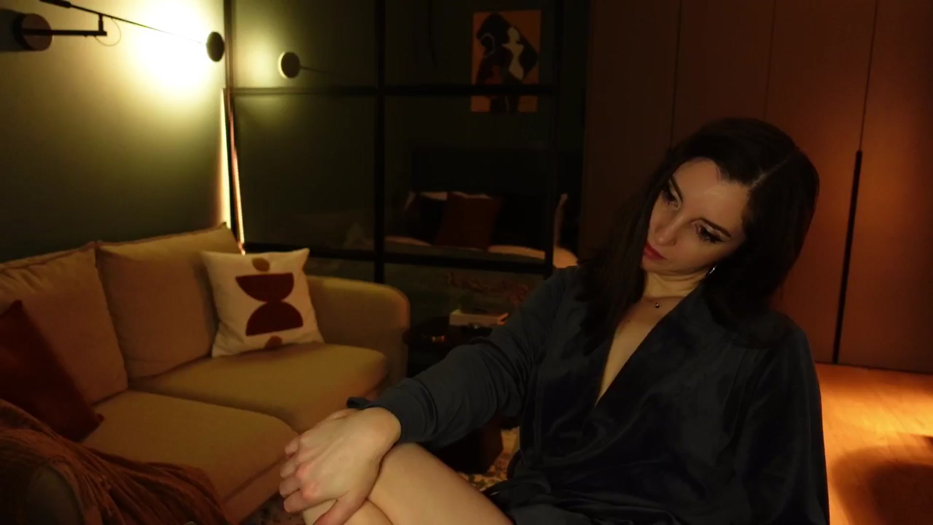 Gallery image thumbnail from Maddie's myfreecams stream on, 01/15/2025, 24:44 image 14 of 20