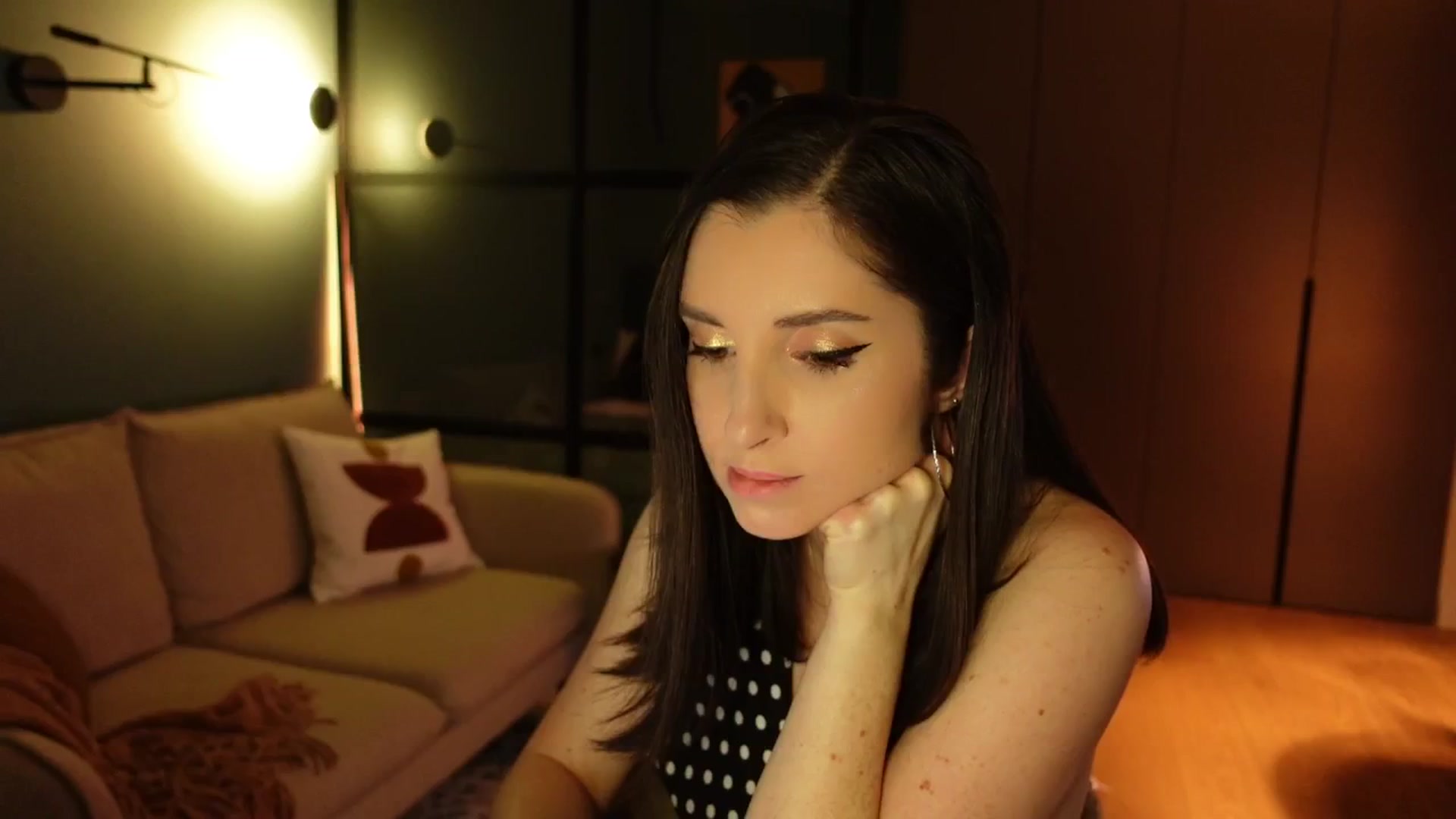 Gallery image thumbnail from Maddie's myfreecams stream on, 01/15/2025, 22:11 image 18 of 20