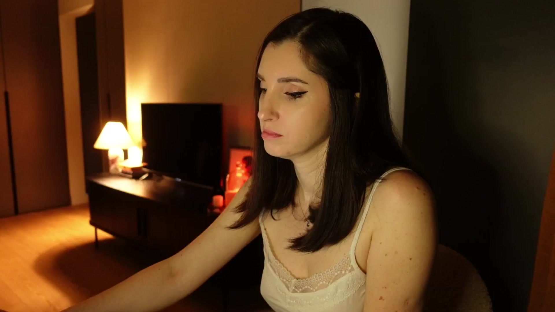 Gallery image thumbnail from Maddie's myfreecams stream on, 01/25/2025, 18:14 image 20 of 20