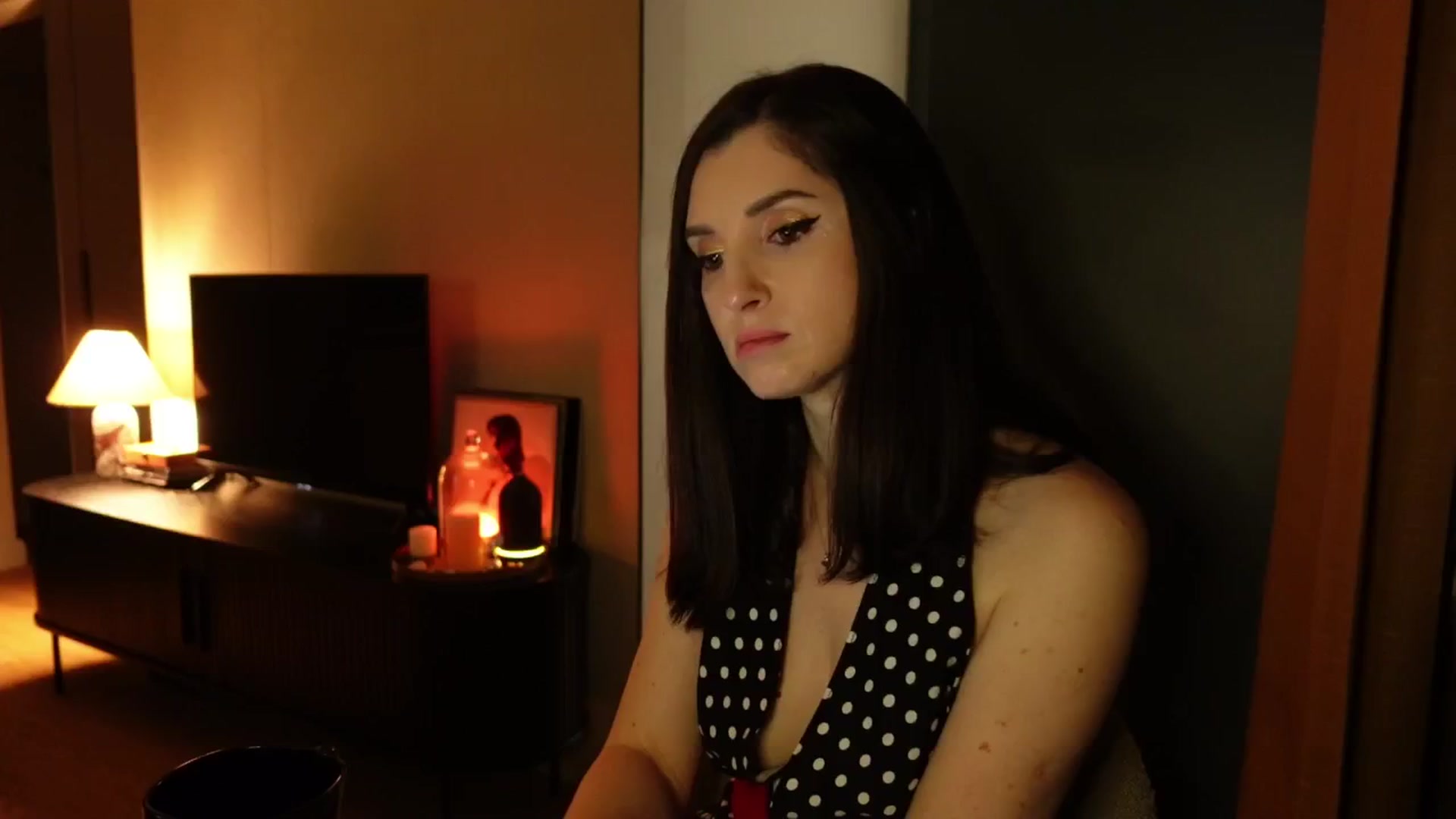 Gallery image thumbnail from Maddie's myfreecams stream on, 01/28/2025, 23:18 image 7 of 20