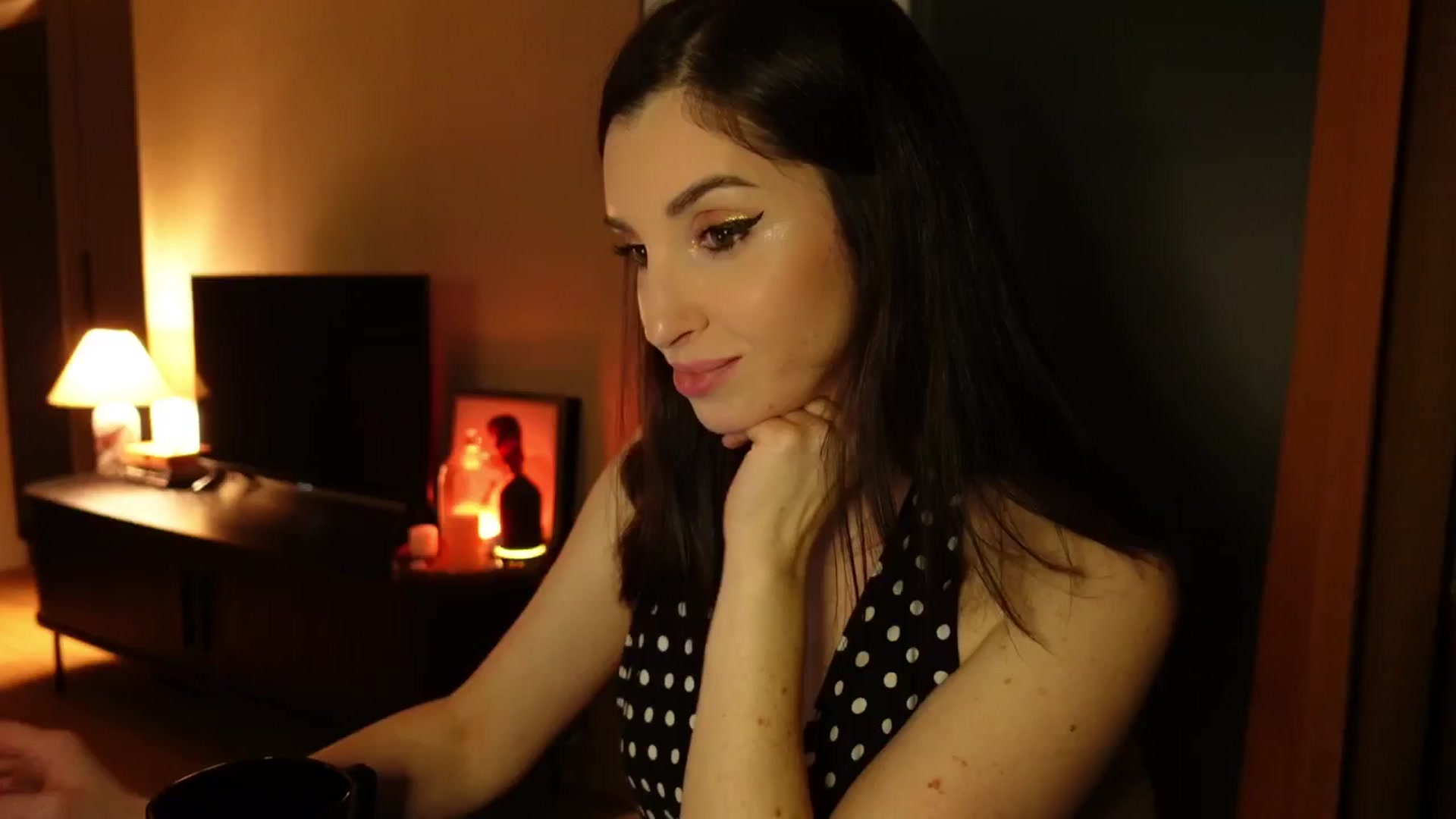 Gallery image thumbnail from Maddie's myfreecams stream on, 01/28/2025, 23:18 image 2 of 20