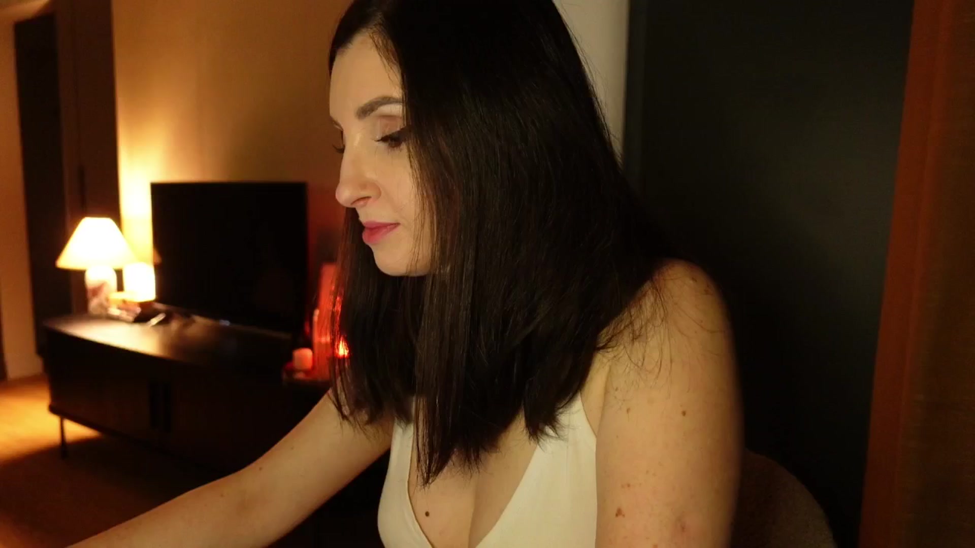Gallery image thumbnail from Maddie's myfreecams stream on, 01/29/2025, 20:17 image 4 of 20